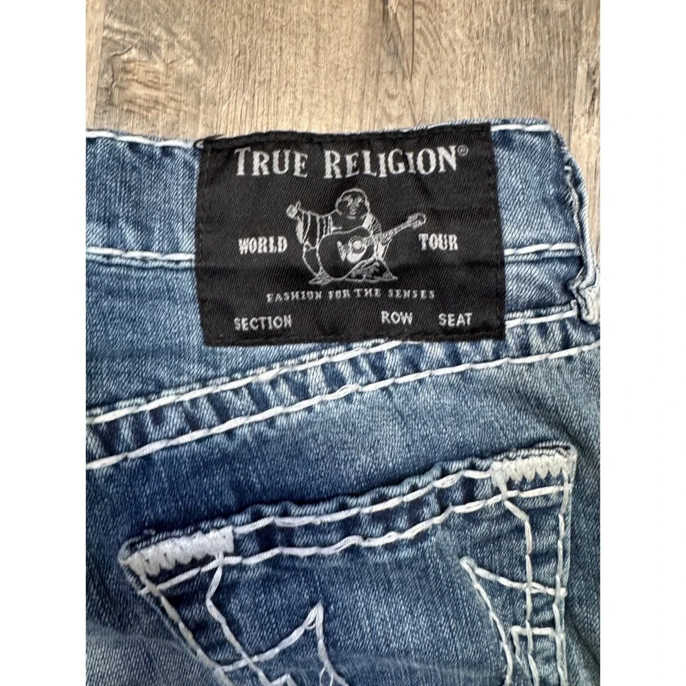True Religion Jeans Ricky Mens 28x32 Medium Wash Relaxed Straight White T Stitch